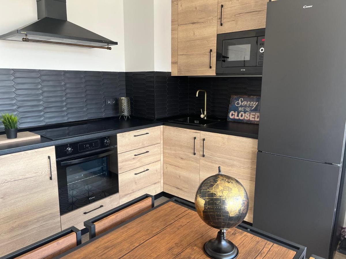Appartement Luxury Center I *